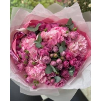 Bouquet "Pink kiss" with peony-shaped roses